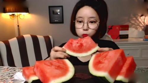 韩网看中国吃瓜,揭秘中国“吃瓜”文化现象