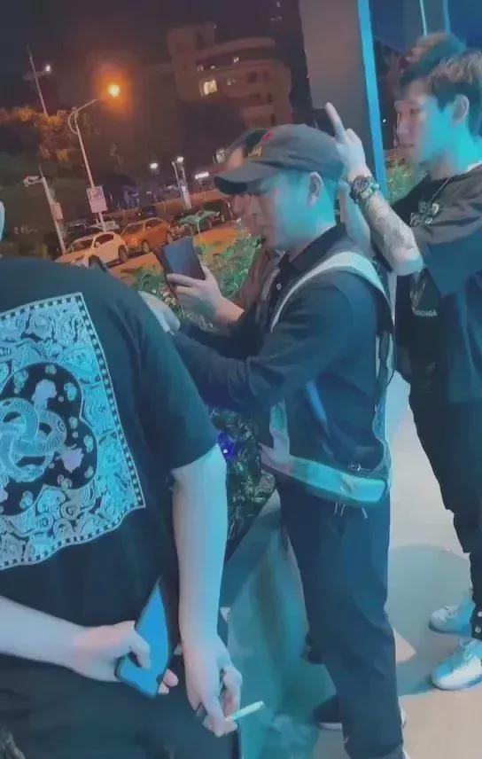 果咚网厦门路虎事件吃瓜