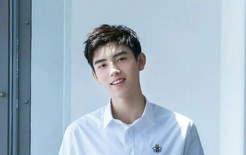 陈飞宇与网红吃瓜